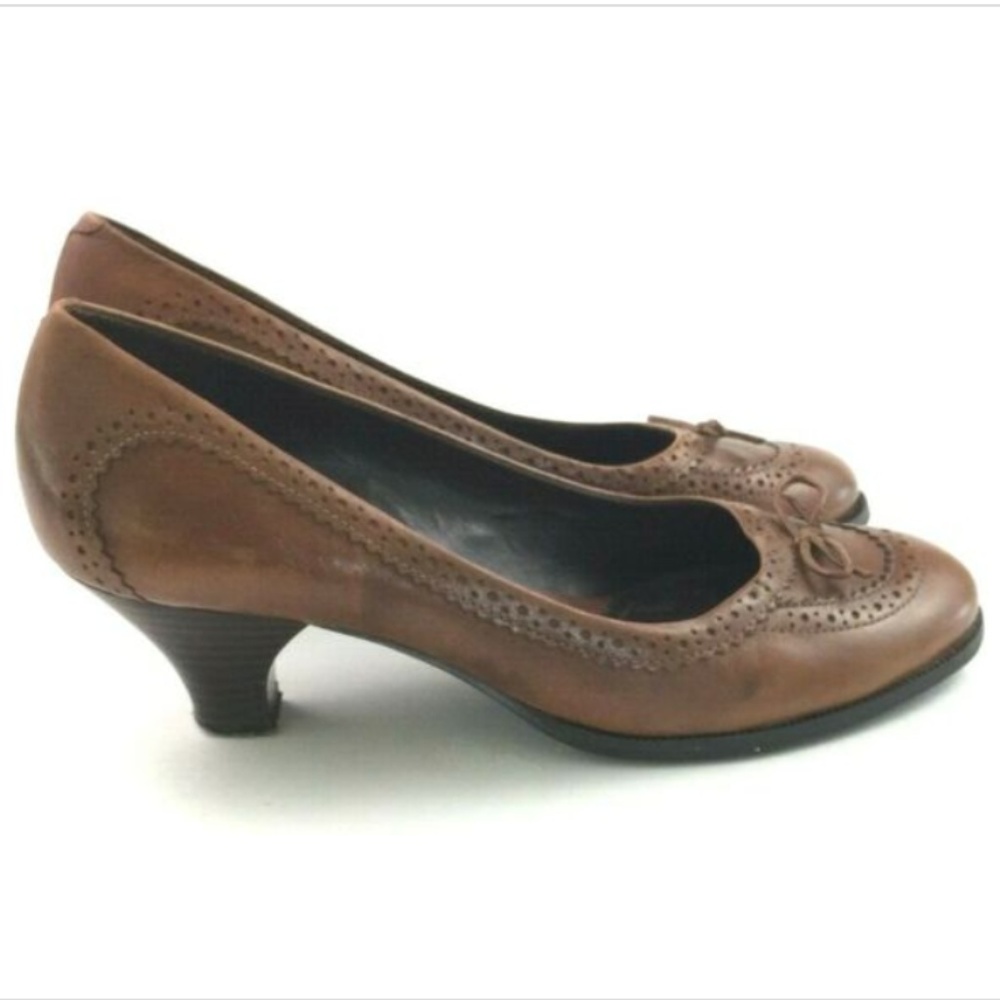 Aerosoles What's What Brown Round Toe Heels 8.5B